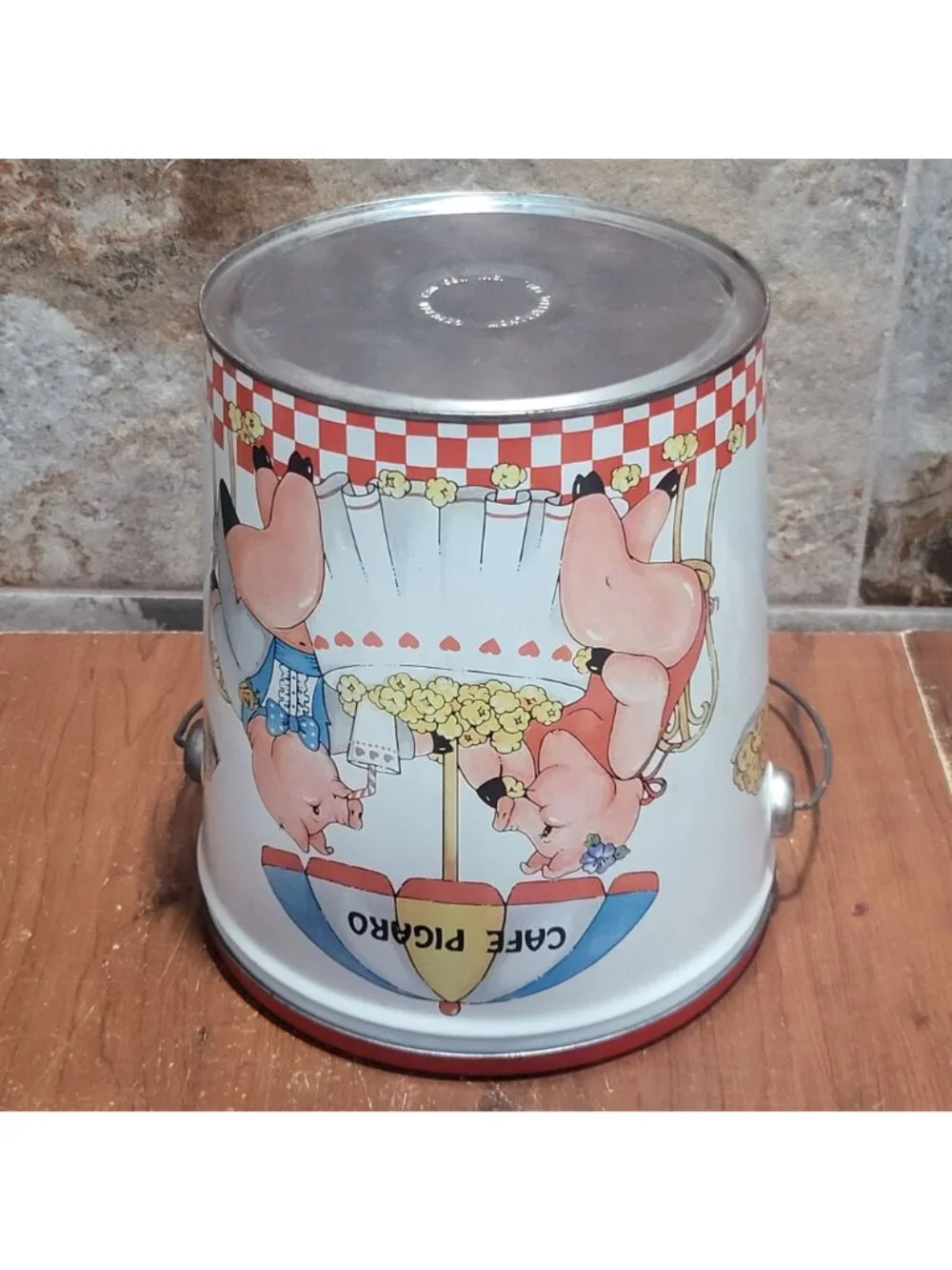 Vintage Cafe Pigaro Tin Popcorn Bucket Two Pigs Having Picnic